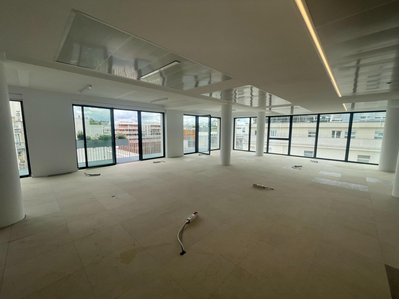 Bureau Paris 4493m² Location bureau Paris OLBUR2107316 10